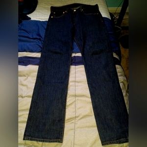 Levi 501s dark blue jeans button fly 31x32